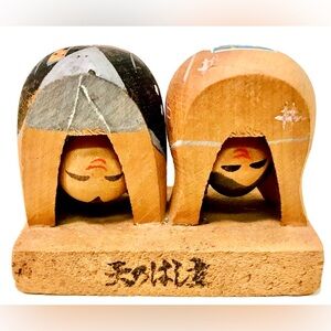 Vintage Japanese Kyoto By The Sea Wood Peeking Children Handmade Dolls Figurine